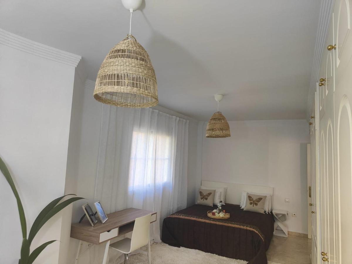 Center Beach 2 Beds Appartement Elviria Marbellac Extérieur photo