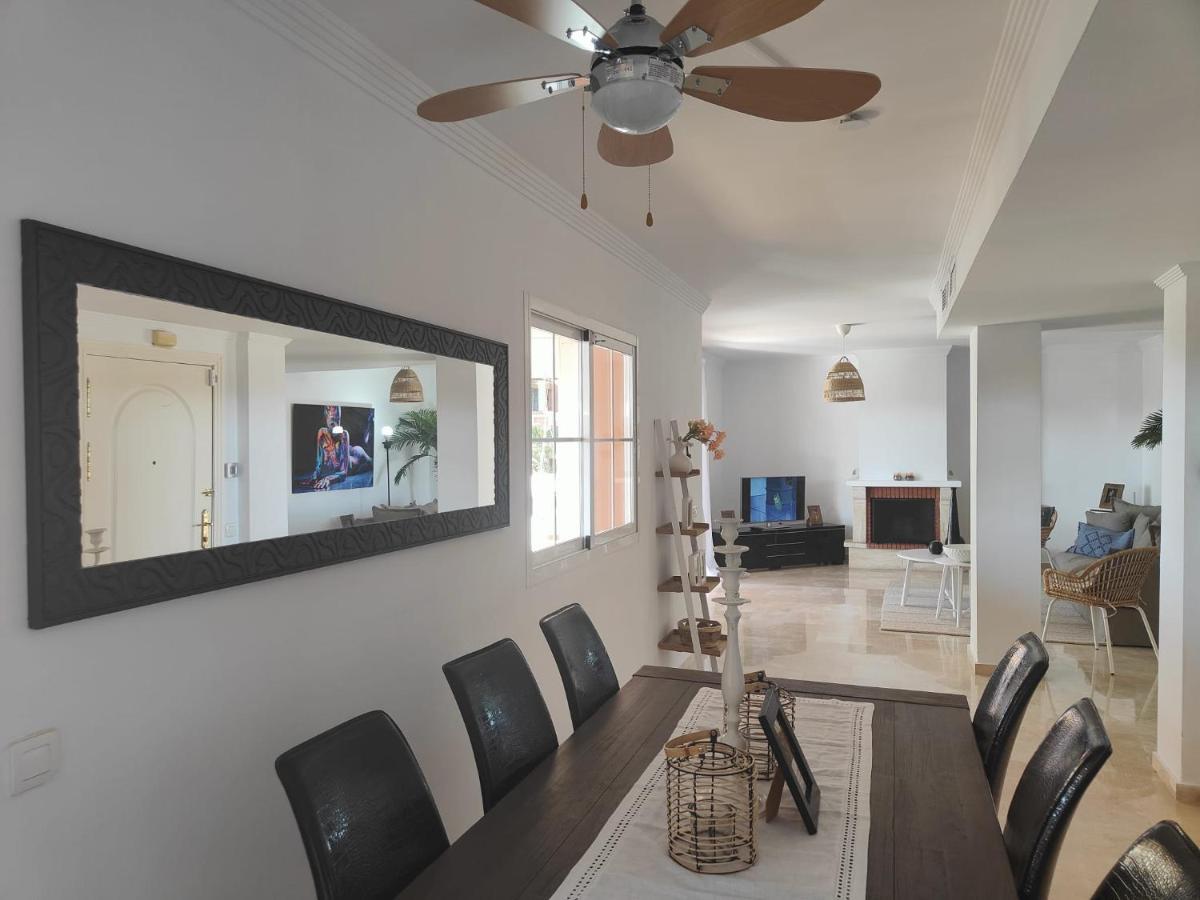 Center Beach 2 Beds Appartement Elviria Marbellac Extérieur photo